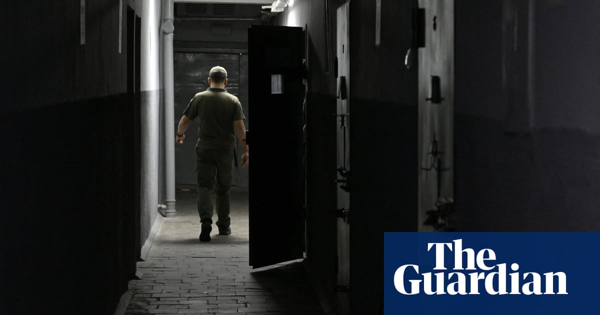 Ukraine war briefing: Russian PoWs from Kursk ‘abandoned by our command’ | Ukraine