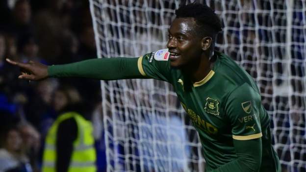 Plymouth Argyle 1-0 Leicester City: Foxes’ promotion hopes dealt blow by Pilgrims