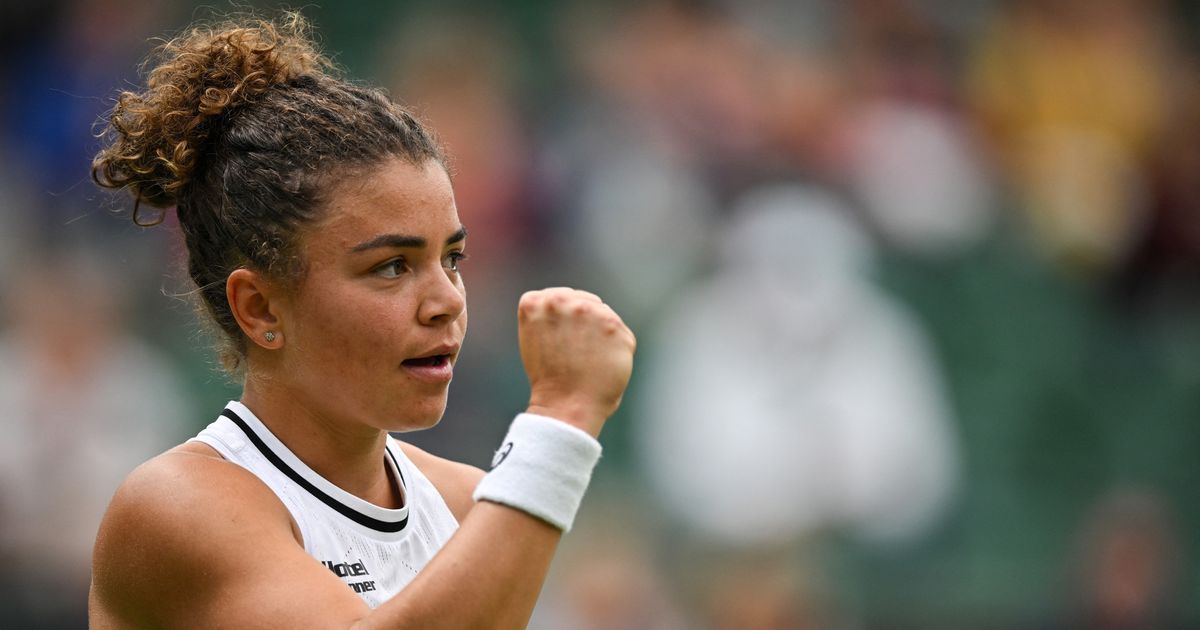 Paolini advances to Wimbledon quarterfinals after Keys retires in third set