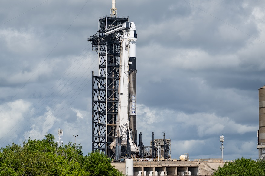 SpaceX pushes Polaris Dawn astronaut launch due to ‘a ground-side helium leak’ – Spaceflight Now