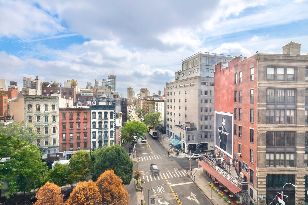 lafayette street kaling condo